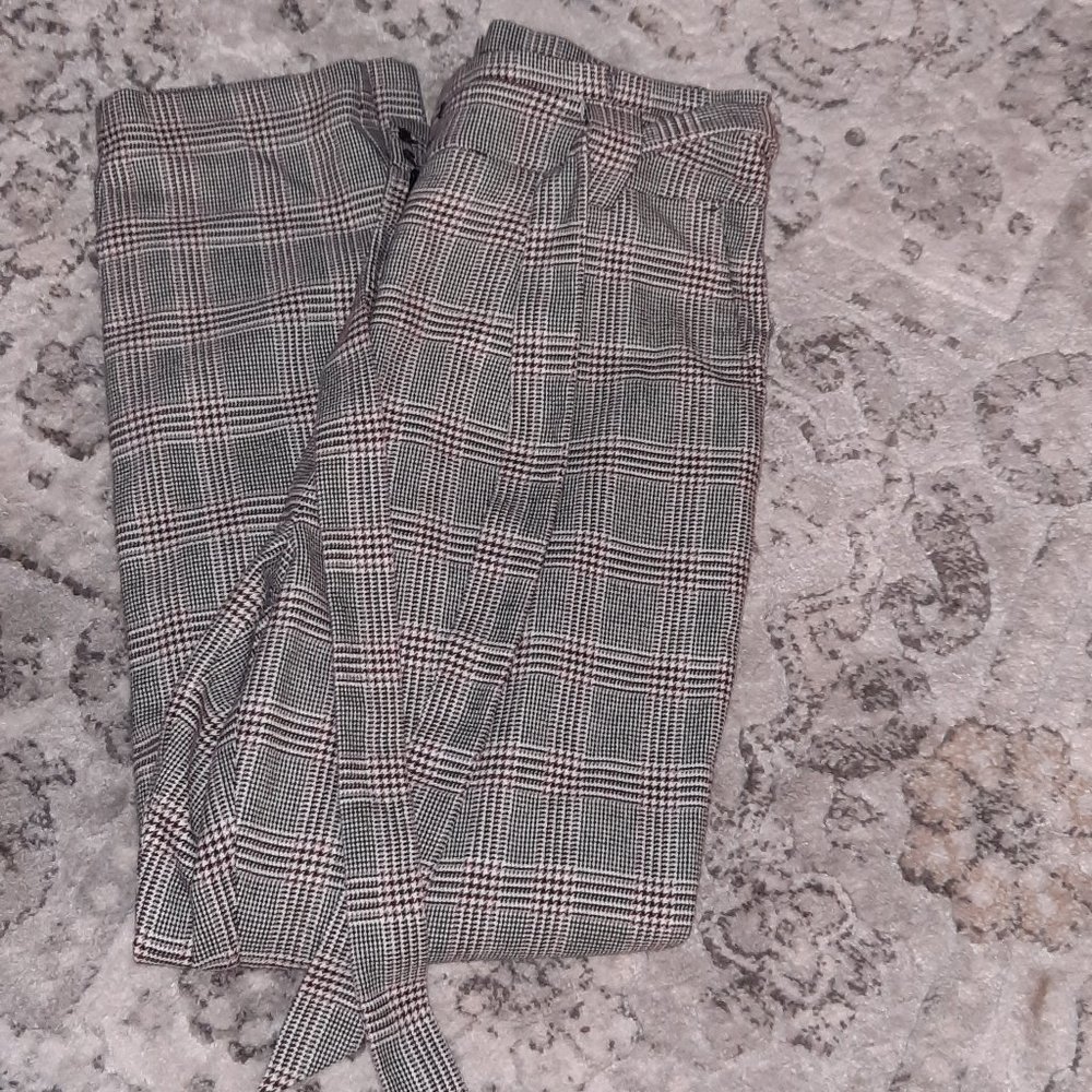 Express high rise ankle plaid pants size 8R